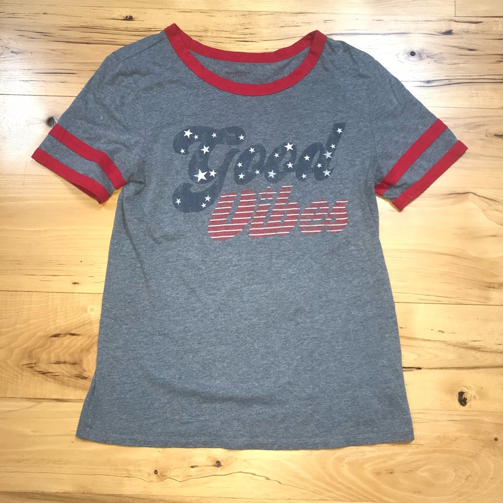 Arizona Jean ‘Good vibes’ retro tshirt